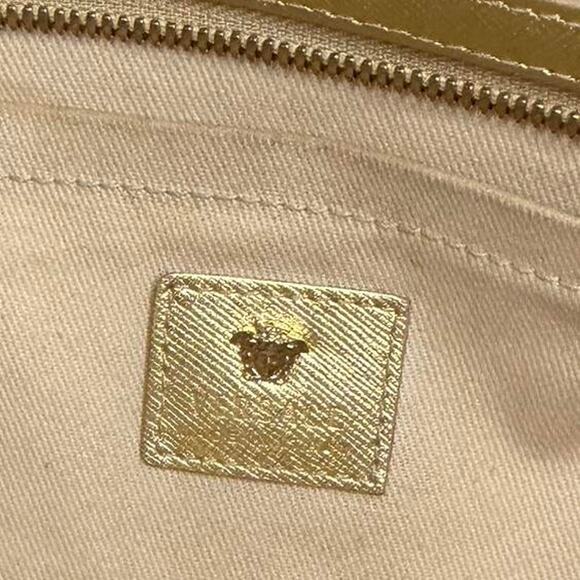 VTG Gianni Versace Gold Metallic Leather Large Medusa Satchel Two Way Bag Glam - Picture 2 of 8